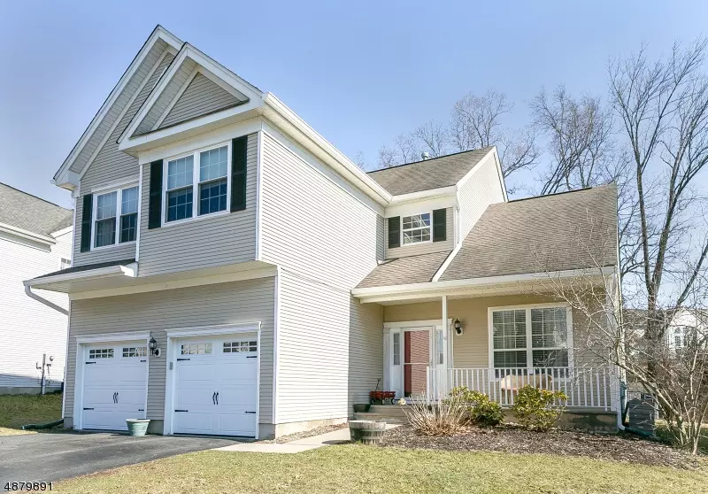 34 SAXTON DR, Hackettstown Town, NJ 07840