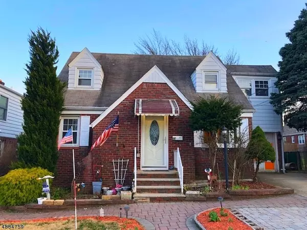 113 ROOSEVELT AVE, Clifton City, NJ 07011