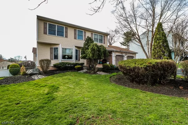 3 ROBERTA CT, Edison Twp., NJ 08820