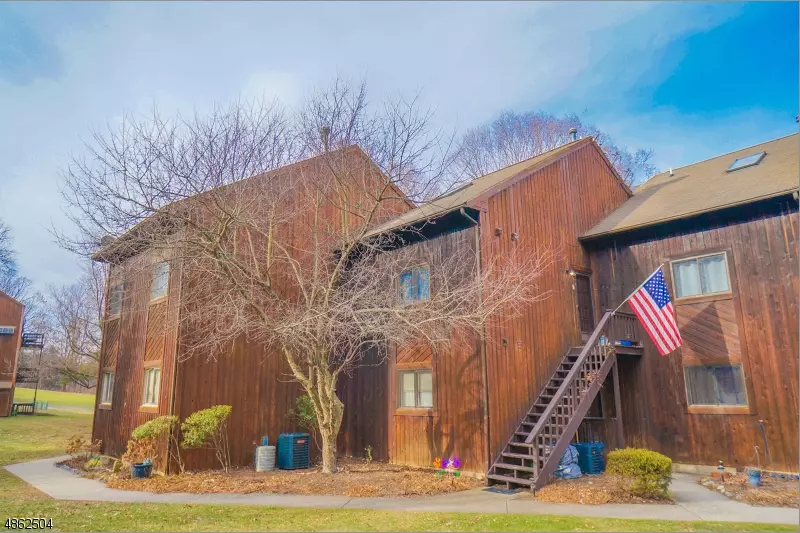 8 AUGUSTA DR UNIT 5, Vernon Twp., NJ 07462