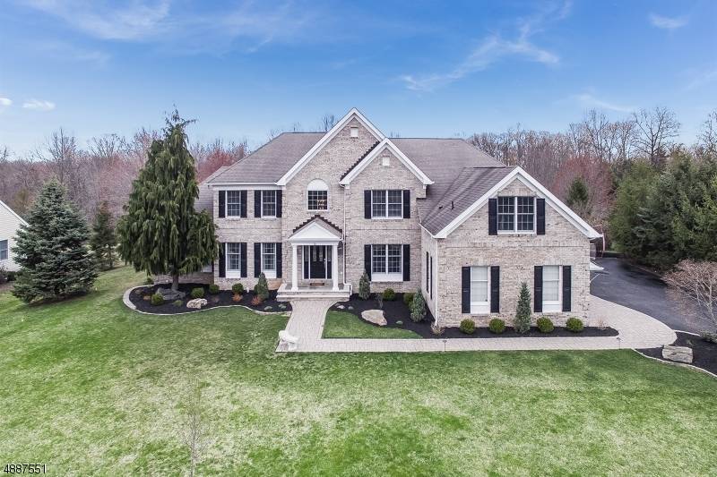 72 Independence Drive, Bernards Twp., NJ 07920
