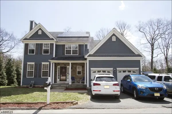 344 TULSA TRL, Hopatcong Boro, NJ 07843