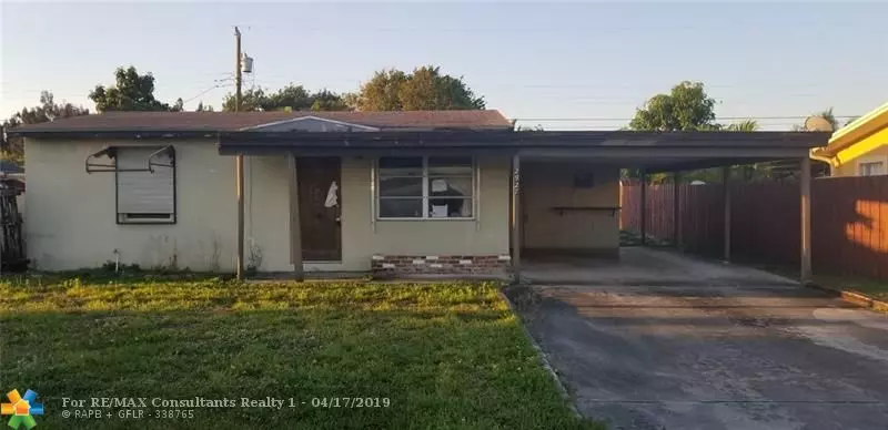 2927 Giuliano Ave, Lake Worth, FL 33461