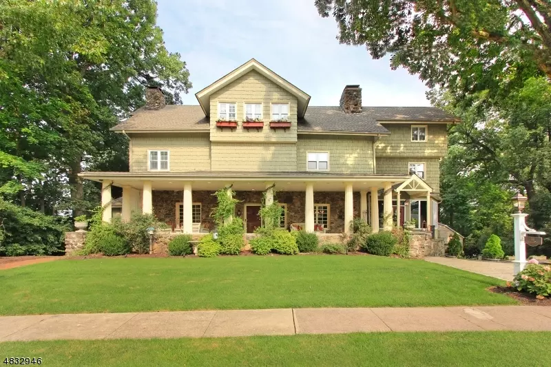 69 ARLINGTON AVE, Caldwell Boro Twp., NJ 07006