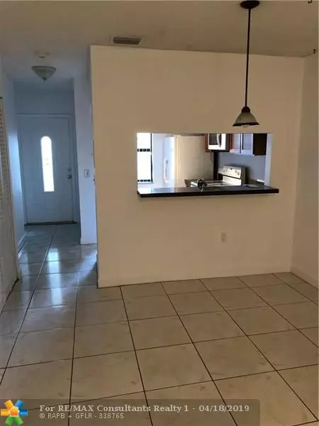 10941 NW 29TH PL, Sunrise, FL 33322