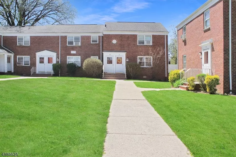 479 MAPLE HILL DR, Hackensack City, NJ 07601