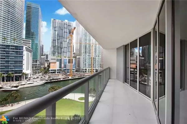 465 Brickell Ave  #906,  Miami,  FL 33131