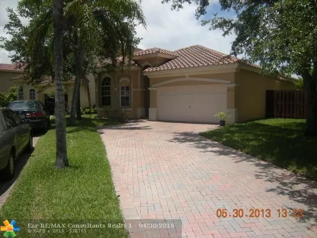 9871 NW 22nd St, Pembroke Pines, FL 33024