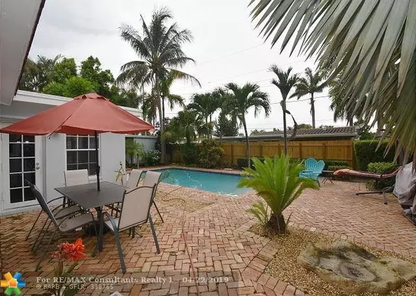 Deerfield Beach, FL 33441,917 SE 16th St