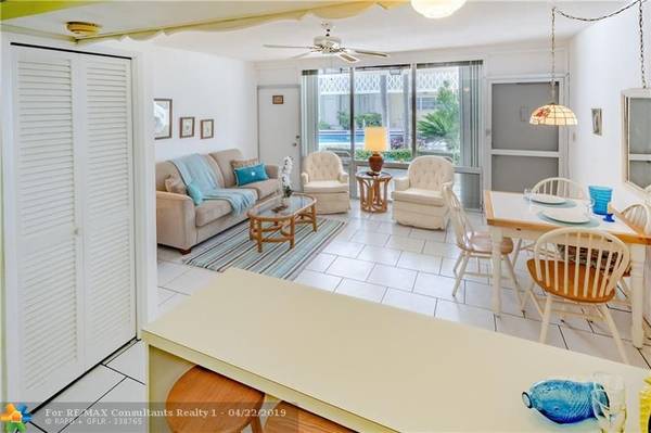 Lauderdale By The Sea, FL 33308,4630 Poinciana St  #1C