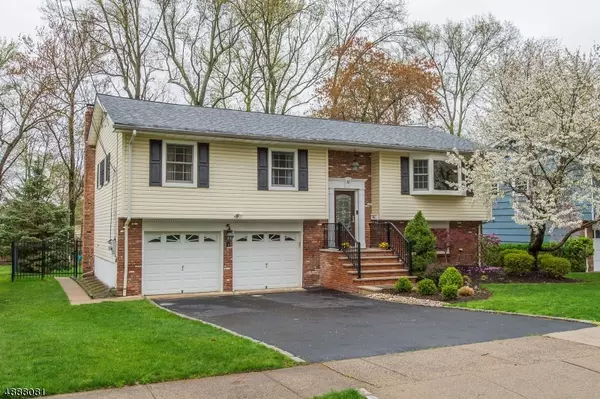 Roseland Boro, NJ 07068,32 DAVENPORT AVE