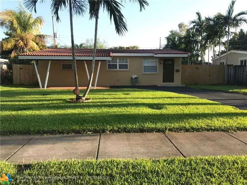 720 NE 61st St, Oakland Park, FL 33334