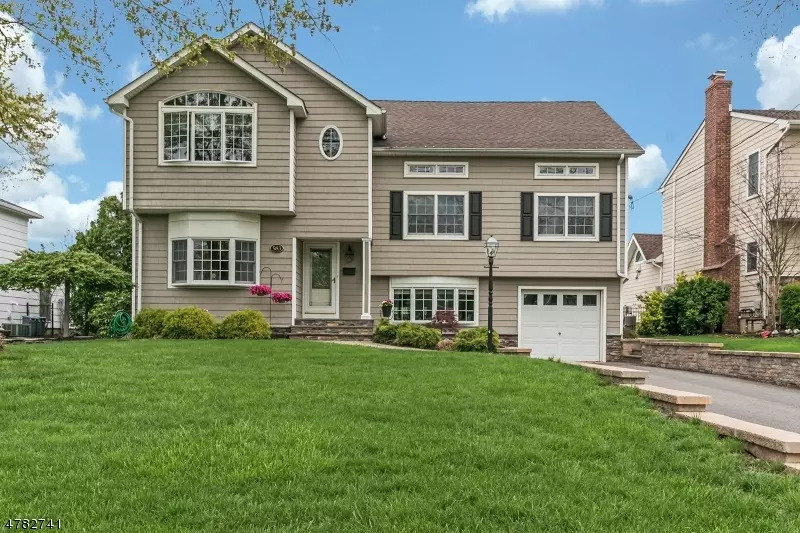 583 West Ct, Scotch Plains Twp., NJ 07076