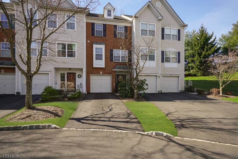 12 CLARK CT, Bernards Twp., NJ 07920