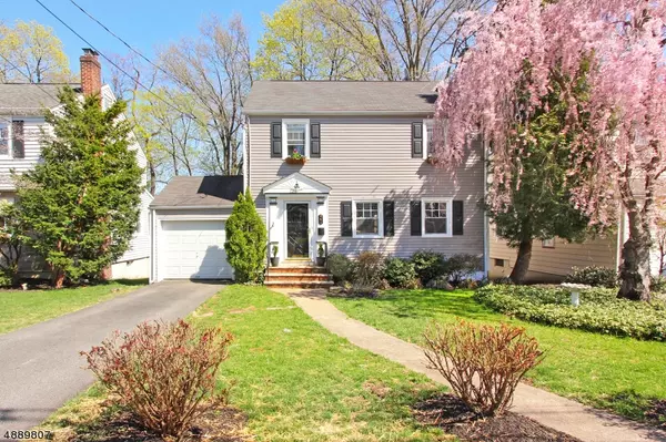 341 ESSEX AVENUE, Bloomfield Twp., NJ 07003