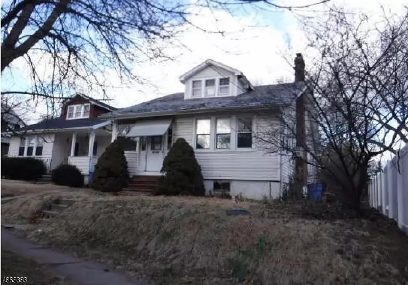 233 WOODLAND AVE, Rutherford Boro, NJ 07070