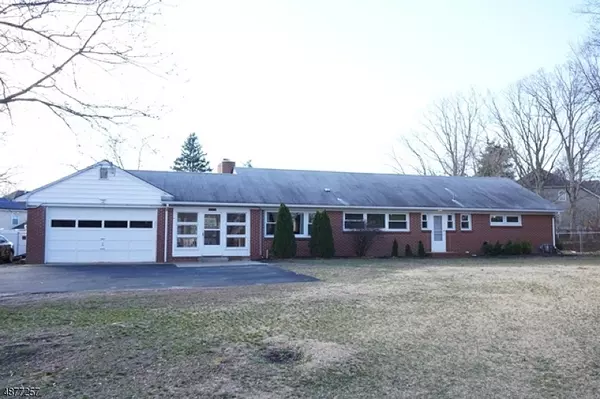 107 CEDAR GROVE RD, Toms River Township, NJ 08753