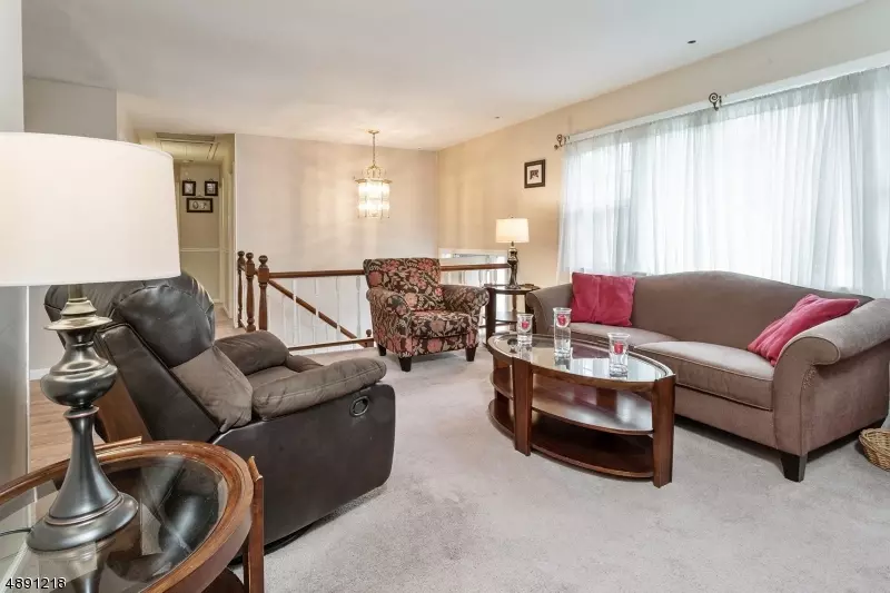 508 OTTERHOLE RD, West Milford Twp., NJ 07480