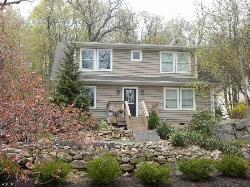 264 HUDSON AVE, Hopatcong Boro, NJ 07843