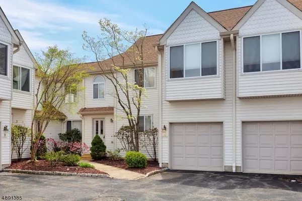 8 INDEPENDENCE CT, Montville Twp., NJ 07045