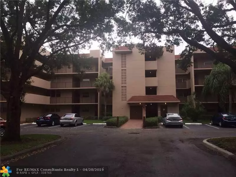 Davie, FL 33324,1811 SABAL PALM DR  #108