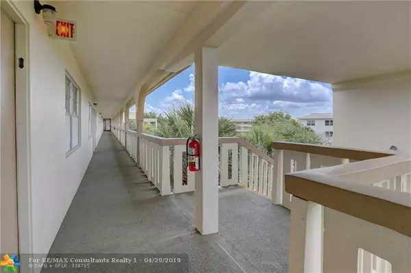 Coconut Creek, FL 33066,3005 Portofino Isle  #B4