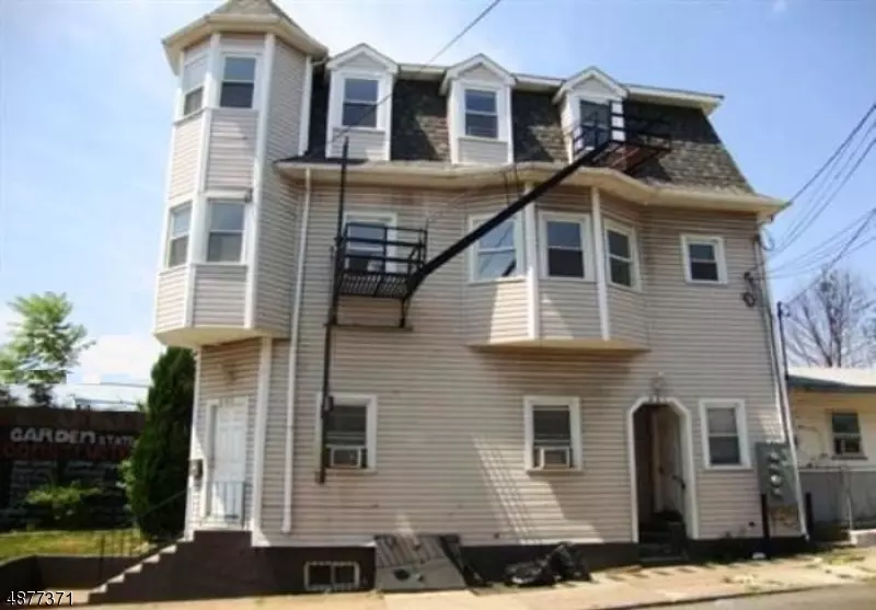 Paterson City, NJ 07524,399-PT RIVER ST