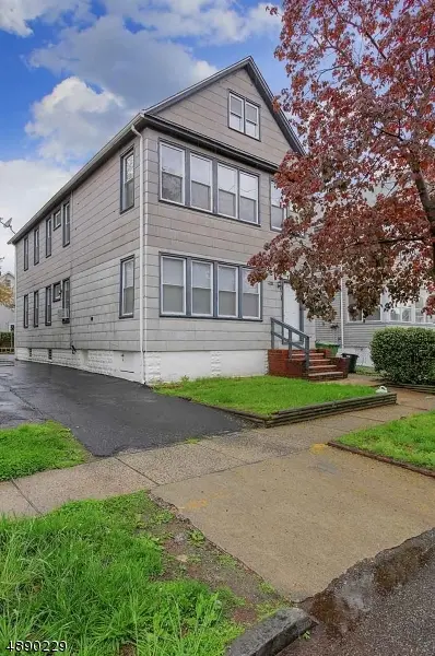 200 W 16TH ST, Linden City, NJ 07036