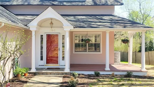 28-1 LLOYD RD, Bernardsville Boro, NJ 07924