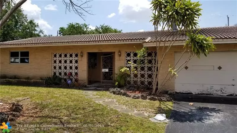 3904 Mckinley St, Hollywood, FL 33021