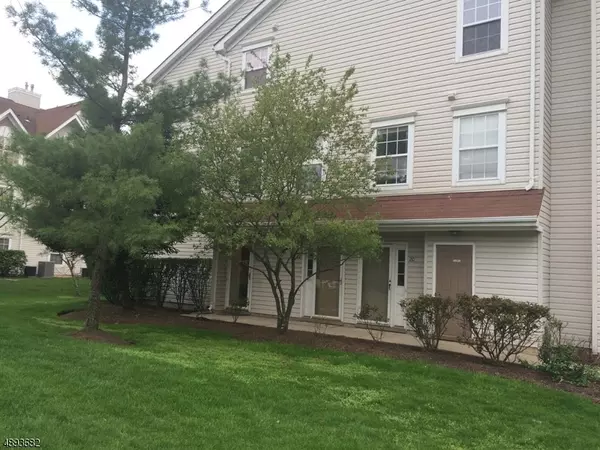 24 WILMBELTON CT, Edison Twp., NJ 08820