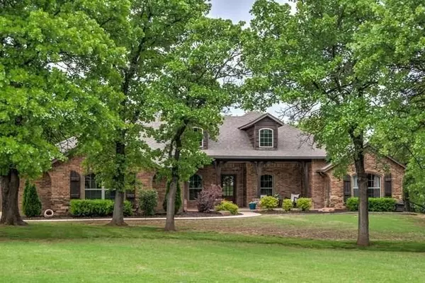 22640 Lone Hawk Trail, Luther, OK 73054