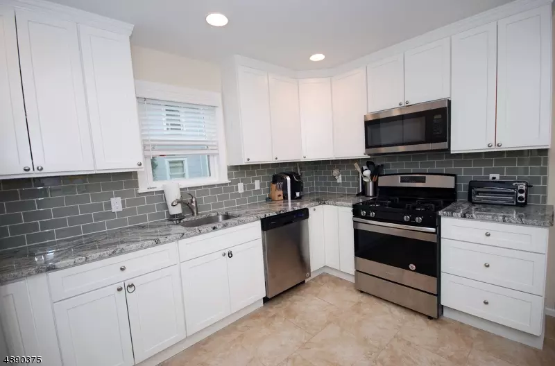 137 CLINTON ST, South Bound Brook Boro, NJ 08880