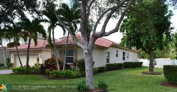 4829 NW 53rd Cir, Coconut Creek, FL 33073