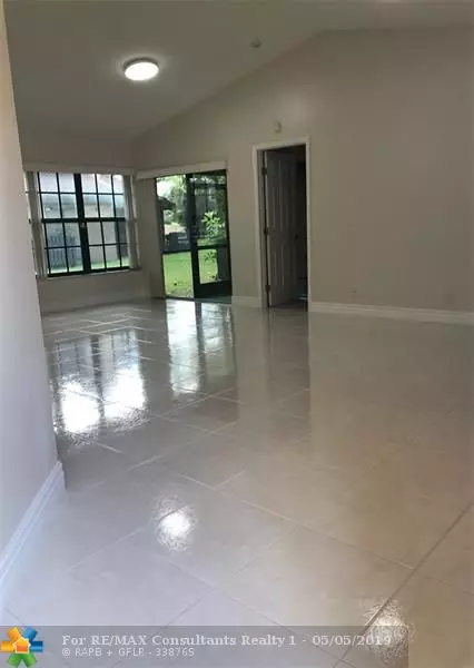 9323 W Sunrise Blvd  #9323, Plantation, FL 33322