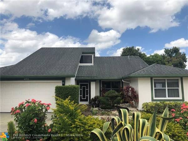 8715 NW 83rd St, Tamarac, FL 33321