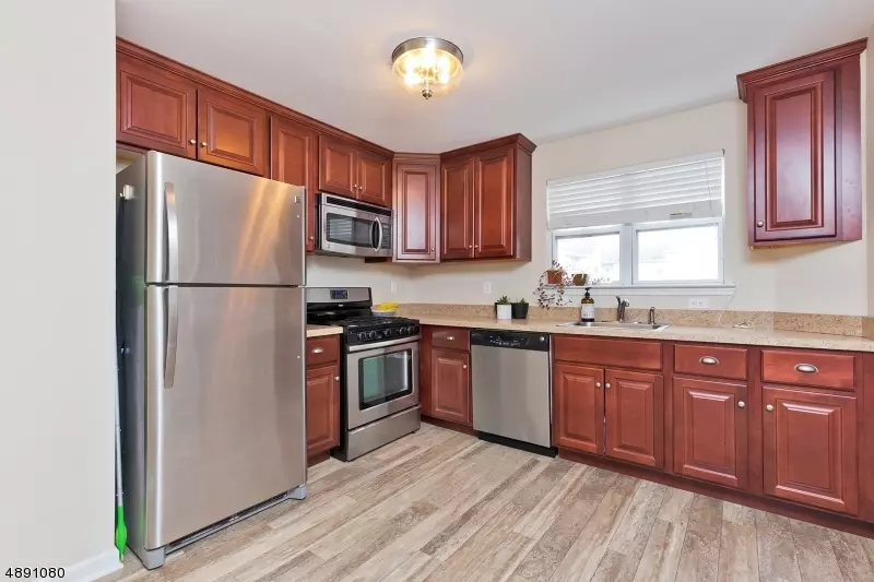 Piscataway Twp., NJ 08854,193 BEXLEY LN