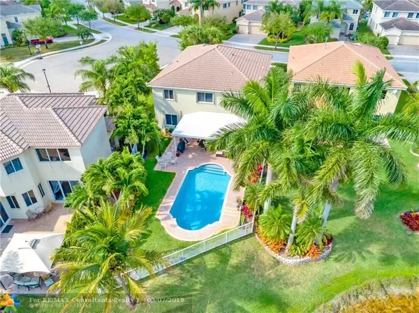 Pembroke Pines, FL 33332,19446 SW 65th St