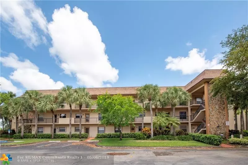 6090 N Sabal Palm Blvd  #112, Tamarac, FL 33319