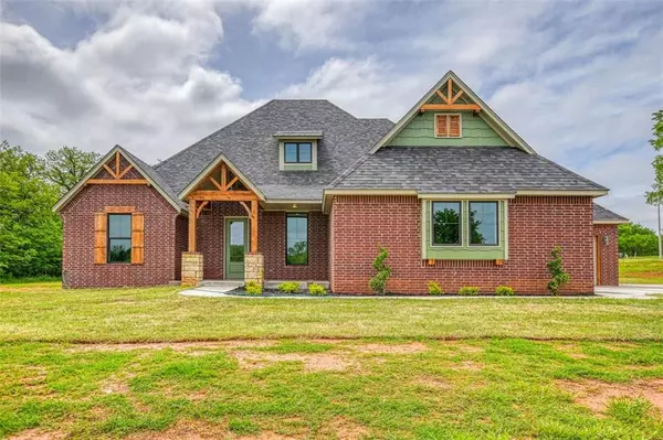 1194 Clover Circle, Blanchard, OK 73010