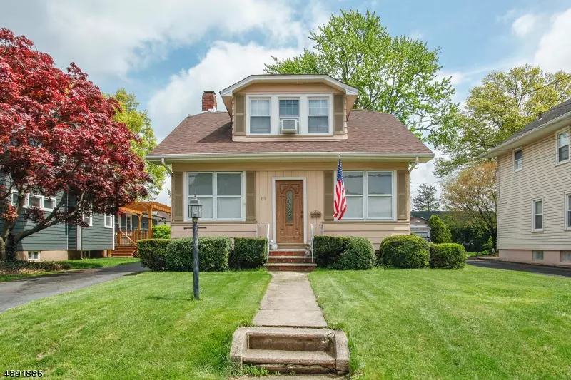 85 ARLINGTON AVE, Hawthorne Boro, NJ 07506