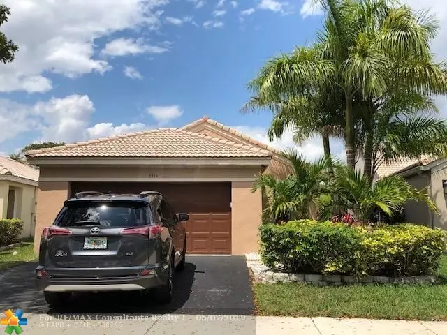 4349 Pine Ridge Ct, Weston, FL 33331