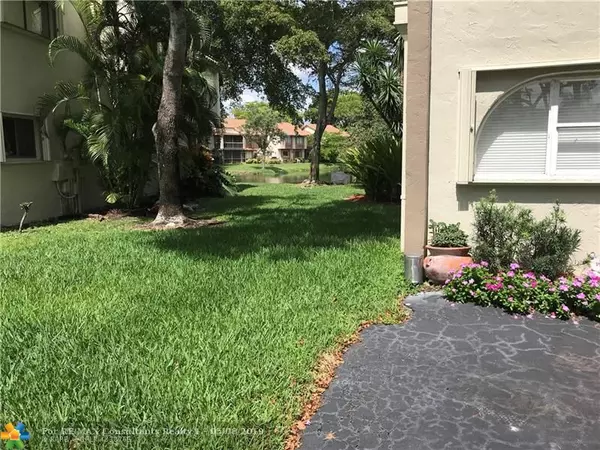 Plantation, FL 33324,243 Jacaranda Dr  #243