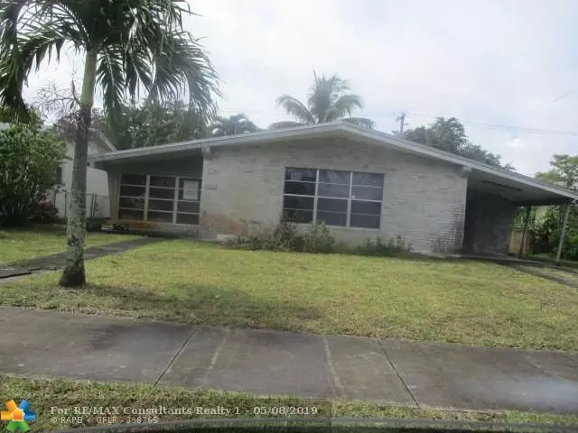 4540 NW 3rd St, Plantation, FL 33317