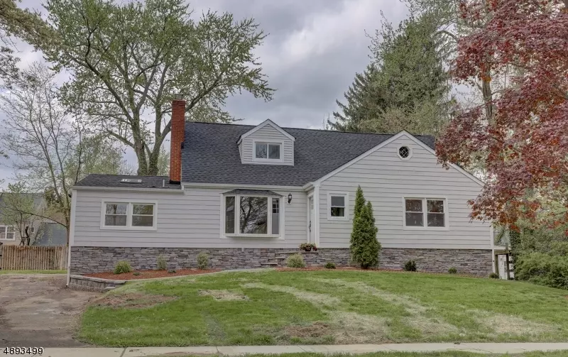 11 RICHARD AVE, West Caldwell Twp., NJ 07006