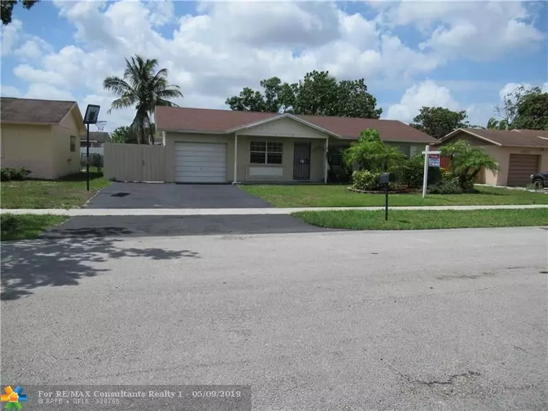 8310 NW 46th Ct, Lauderhill, FL 33351