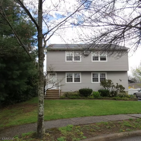 18 IVY CT, Clifton City, NJ 07013