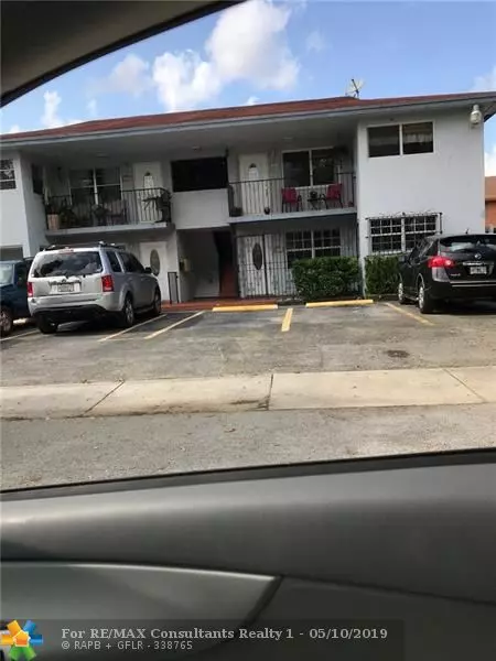 1661 W 42nd St  #1, Hialeah, FL 33012