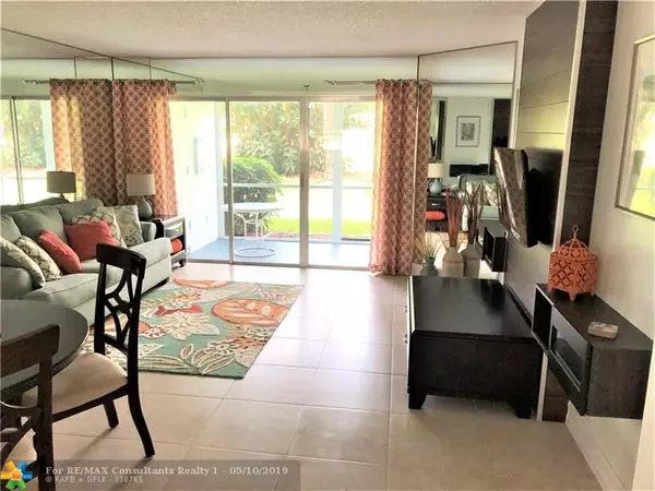 Lake Worth, FL 33467,3755 Via Poinciana  #108