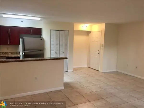 Plantation, FL 33324,771 N Pine Island Rd  #203